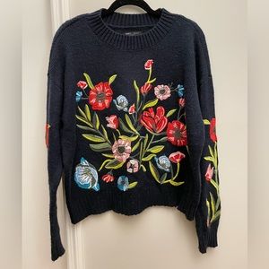 Romeo + Juliet Floral Pullover Sweater